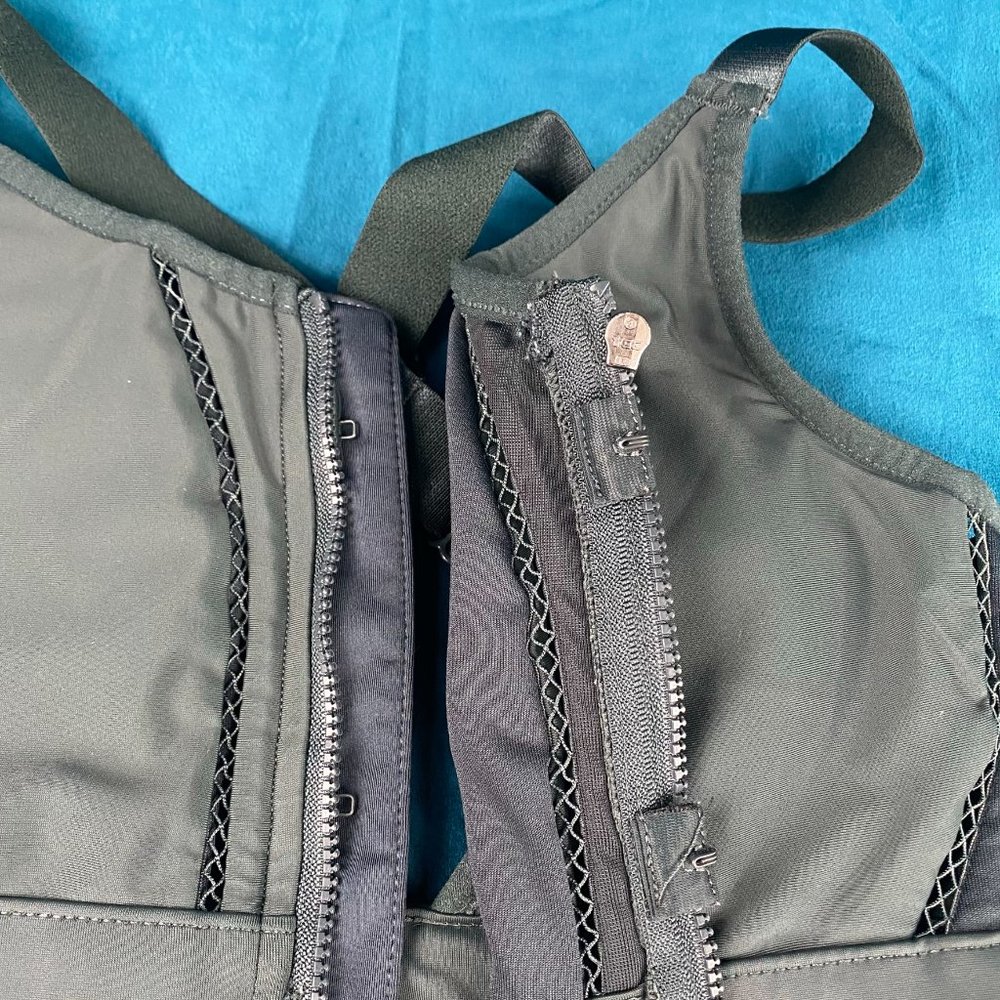 Fabletics Zoe High Impact Sports Bra - Picture 4 of 9